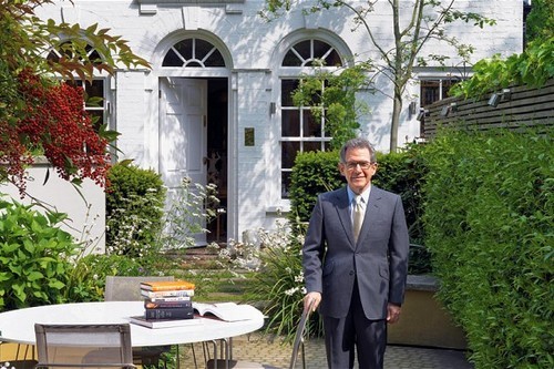 10 nh&amp;amp;acirc;n vật cộng đồng LGBT gi&amp;amp;agrave;u c&amp;amp;oacute; v&amp;amp;agrave; th&amp;amp;agrave;nh c&amp;amp;ocirc;ng nhất thế giới - ảnh 1