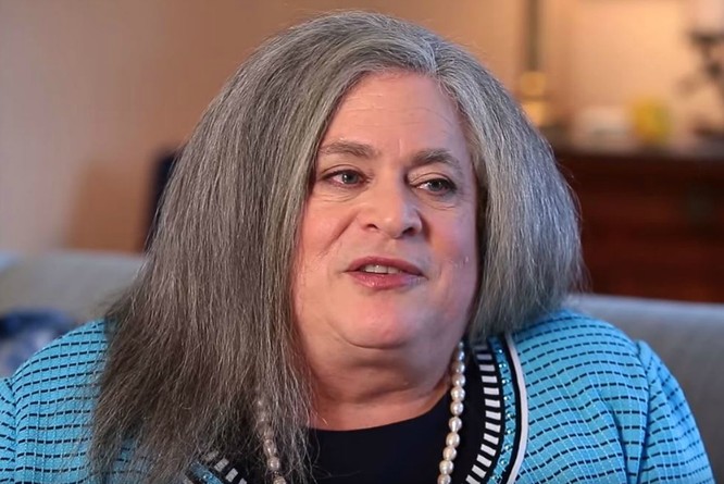 10 nh&amp;amp;acirc;n vật cộng đồng LGBT gi&amp;amp;agrave;u c&amp;amp;oacute; v&amp;amp;agrave; th&amp;amp;agrave;nh c&amp;amp;ocirc;ng nhất thế giới - ảnh 8