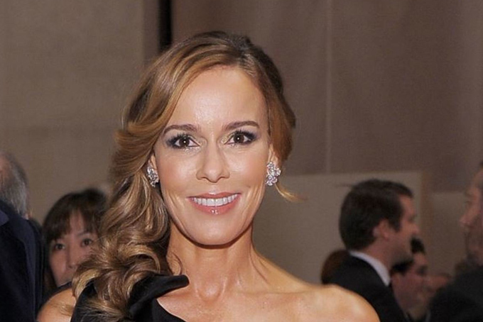 Tổng t&amp;amp;agrave;i sản&amp;amp;nbsp;2019: 62,1 tỷ USDT&amp;amp;agrave;i sản tăng th&amp;amp;ecirc;m trong 2019: 62,1 tỷ USDB&amp;amp;agrave; Julia Flesher Koch chiếm vị tr&amp;amp;iacute; thứ 9 trong danh s&amp;amp;aacute;ch 500 tỷ ph&amp;amp;uacute; gi&amp;amp;agrave;u nhất thế giới Bloomberg Billionaires Index, vị tr&amp;amp;iacute; trước đ&amp;amp;acirc;y thuộc về người chồng qu&amp;amp;aacute; cố của b&amp;amp;agrave; - tỷ ph&amp;amp;uacute; c&amp;amp;ocirc;ng nghiệp người Mỹ David Koch. Sau khi &amp;amp;ocirc;ng Koch qua đời v&amp;amp;agrave;o th&amp;amp;aacute;ng 8, b&amp;amp;agrave; Julia v&amp;amp;agrave; ba người con thừa kế to&amp;amp;agrave;n bộ cổ phần của &amp;amp;ocirc;ng trong tập đo&amp;amp;agrave;n Koch Industries.