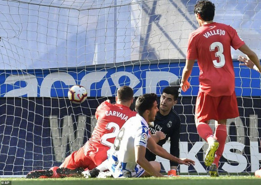 Real Madrid soán ngôi Man Utd trở thành đội bóng đắt giá nhất thế giới