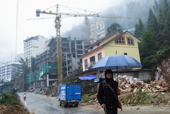 Sapa tan hoang: Những bộ óc tham lam, luộm thuộm, chỉ biết đến tiền