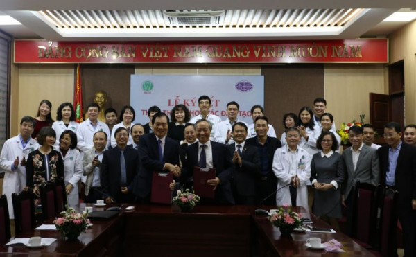 ĐH Kinh doanh và Công nghệ Hà Nội ký Hợp tác đào tạo thực hành