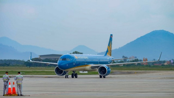 Vietnam Airlines mở đường bay TP. Hồ Chí Minh - Vân Đồn