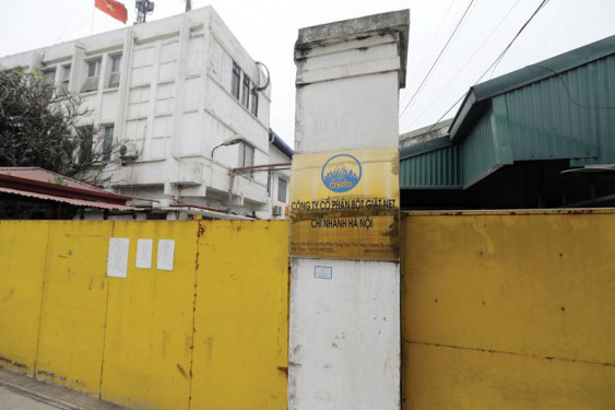 Bột giặt nội tìm kế thoát bóng “ông lớn”