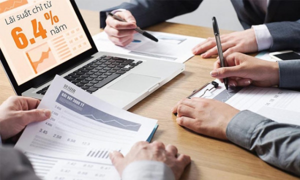 Cho vay ngang hàng: Quản hay cấm?