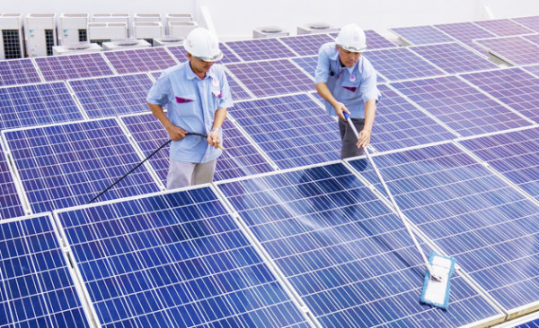 Điện mặt trời có nên đồng giá?