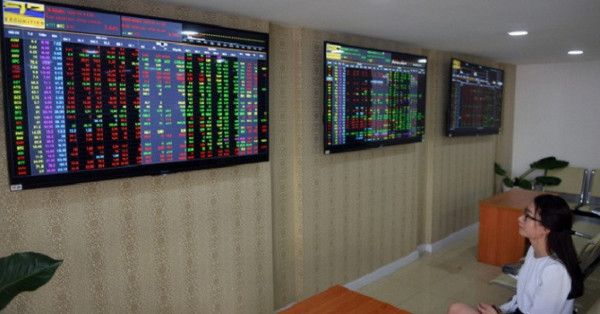 Phạt nặng Dược Danapha vì không chịu lên sàn, vi phạm hành chính hàng loạt