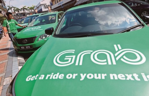 Lý do hiệp hội taxi Hà Nội kiến nghị Grab phải gắn mào