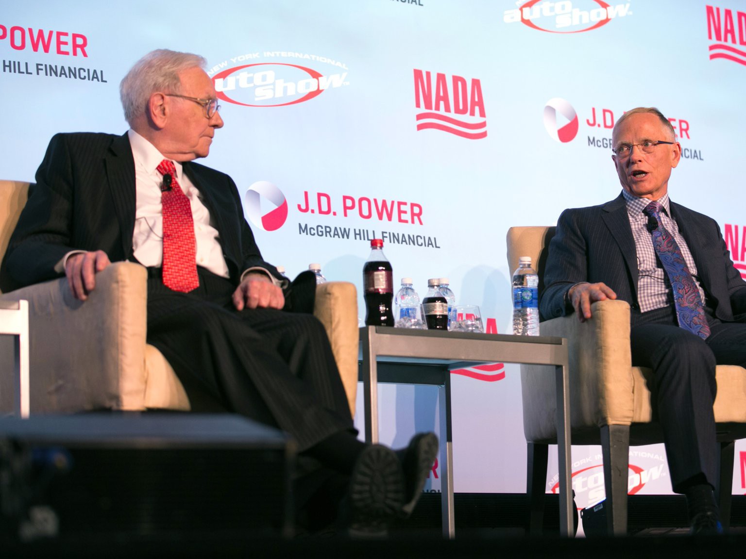 7 tỷ ph&amp;uacute; l&amp;agrave;m gi&amp;agrave;u nhờ Warren Buffett - Ảnh 5.