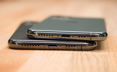 Apple có thể ra mắt 5 mẫu iPhone năm 2020 Cổng kết nối có thể bị Apple bỏ hoàn toàn trên hai model ra mắt năm 2021. 