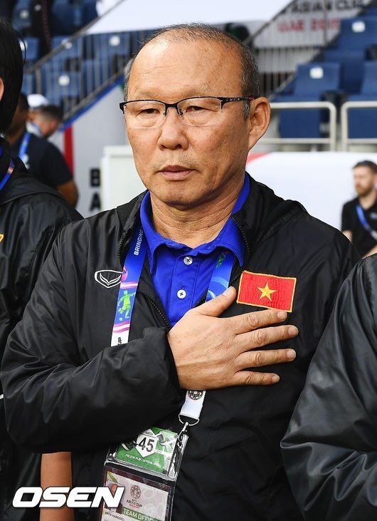 B&amp;amp;aacute;o H&amp;amp;agrave;n: Tuyển Việt Nam ph&amp;amp;aacute; dớp, giấc mơ World Cup l&amp;amp;ecirc;n cao