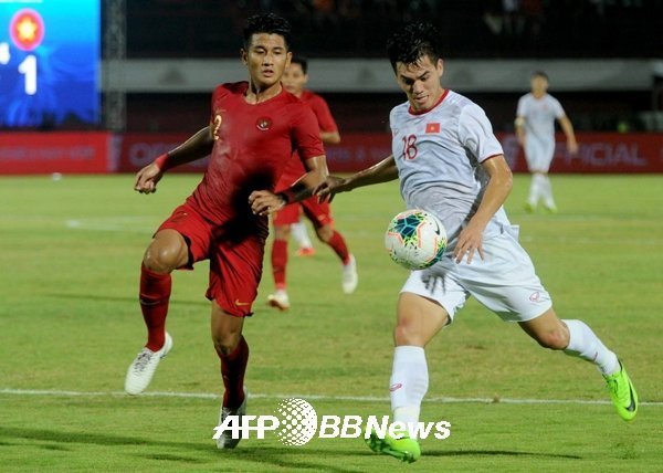 B&amp;amp;aacute;o H&amp;amp;agrave;n: Tuyển Việt Nam ph&amp;amp;aacute; dớp, giấc mơ World Cup l&amp;amp;ecirc;n cao