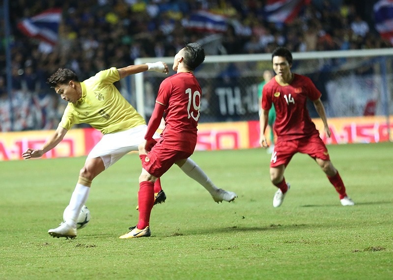 B&amp;aacute;o Th&amp;aacute;i Lan muốn đội nh&amp;agrave; c&amp;ugrave;ng bảng Việt Nam, Trung Quốc ở v&amp;ograve;ng loại World Cup - 2