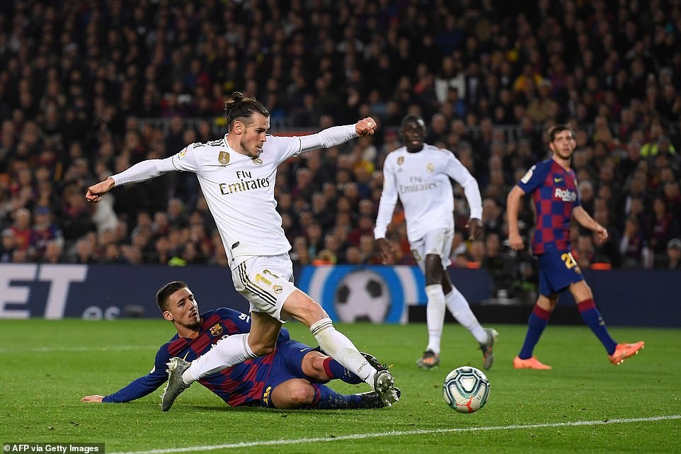Barcelona v&amp;agrave; Real Madrid bất ph&amp;acirc;n thắng bại ở Nou Camp - 3