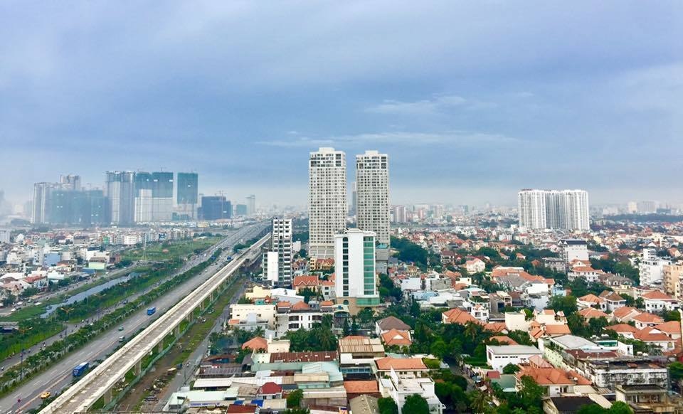 Bất động sản trước sức &amp;eacute;p đại dịch: Thực hư về l&amp;agrave;n s&amp;oacute;ng đua nhau b&amp;aacute;n th&amp;aacute;o - 1
