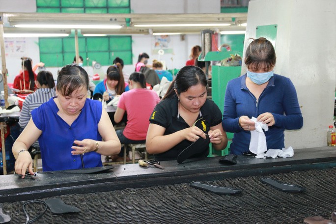 Chẳng người lao động n&amp;agrave;o muốn tăng tuổi nghỉ hưu - Ảnh 1.