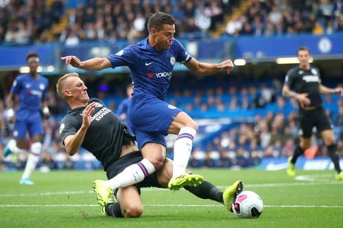 Chelsea 2-0 Brighton: Những sai lầm của đội kh&amp;aacute;ch - 14
