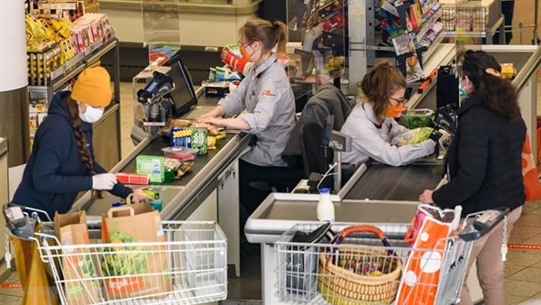 Chính sách kinh tế vượt Covid-19 nên ưu tiên điều gì? Chính sách kinh tế vượt Covid-19 nên ưu tiên điều gì?