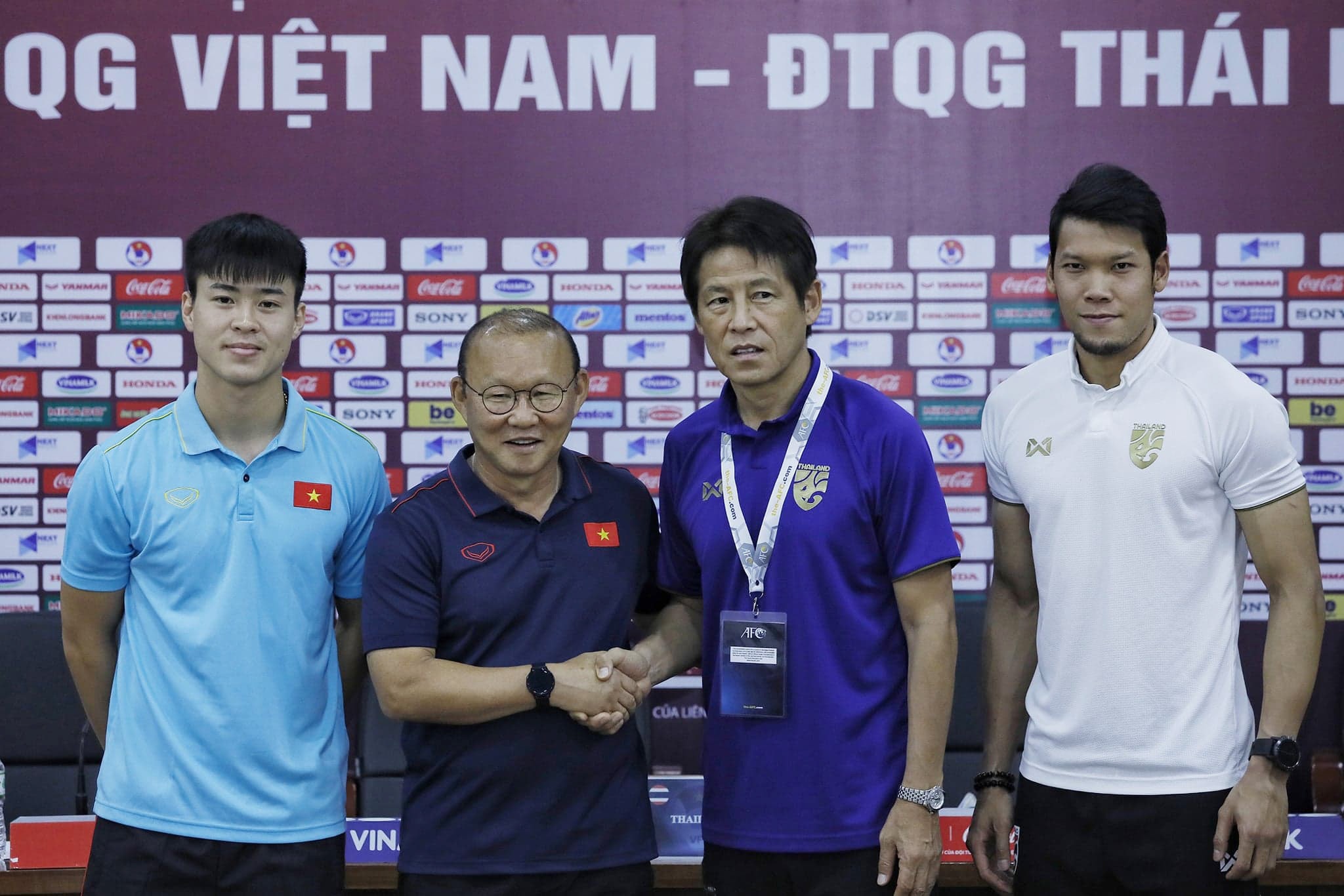 Đại chiến Việt Nam - Th&amp;aacute;i Lan: Lời giải cho đội b&amp;oacute;ng số 1 Đ&amp;ocirc;ng Nam &amp;Aacute; - 4