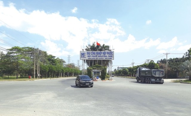 Hạ tầng “ngáng chân” bất động sản công nghiệp Khu công nghiệp Hiệp Phước - giai đoạn 2 dù đã đi vào hoạt động nhưng vẫn chưa hoàn thiện hệ thống hạ tầng. Ảnh: Việt Dũng