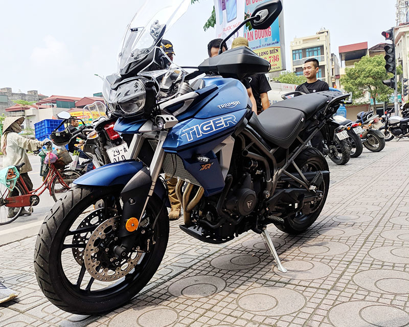 Loạt m&amp;amp;ocirc; t&amp;amp;ocirc; mới h&amp;amp;acirc;m n&amp;amp;oacute;ng thị trường Việt, đắt nhất tr&amp;amp;ecirc;n 600 triệu