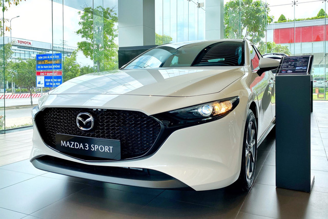 Mazda hạ gi&amp;aacute; sốc loạt xe hot tại Việt Nam: CX-8 giảm 200 triệu, CX-5 rẻ nhất ph&amp;acirc;n kh&amp;uacute;c - Ảnh 4.