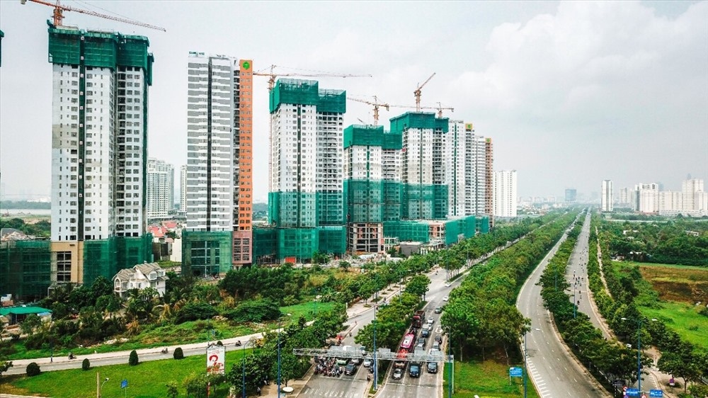Nguồn cung biến động, gi&amp;aacute; bất động sản c&amp;oacute; thể bị đẩy cao hơn - 1