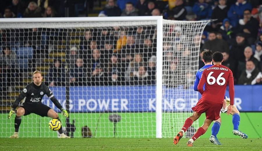 Nhấn ch&igrave;m Leicester, Liverpool khẳng định quyền uy