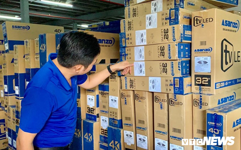 Nhập si&amp;ecirc;u h&amp;agrave;ng Trung Quốc tăng, nguy cơ gian lận xuất xứ tăng cao - Ảnh 1.
