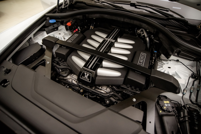 Rolls-Royce Cullinan - SUV cho giới si&amp;ecirc;u gi&amp;agrave;u Việt