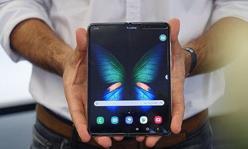 Samsung Galaxy Fold. Ảnh: PhoneArena.