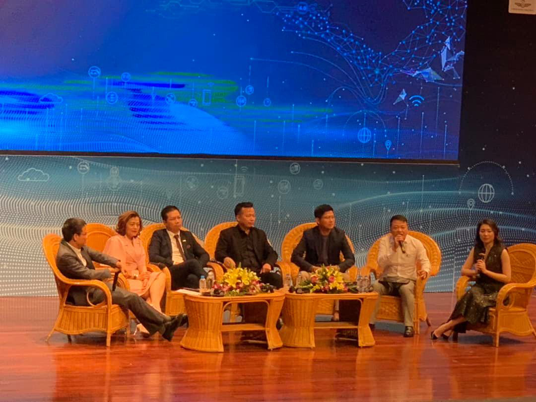 Shark Trương L&amp;yacute; Ho&amp;agrave;ng Phi: Ch&amp;uacute;ng t&amp;ocirc;i đ&amp;ocirc;i khi cũng phải trả gi&amp;aacute; v&amp;igrave; tin v&amp;agrave;o startup - Ảnh 1.