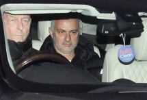 NÓNG: Manchester United sa thải HLV Mourinho