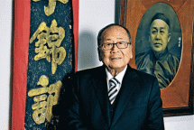 Đế chế kinh doanh dầu hào 15 tỷ USD