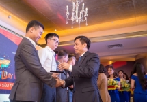 Người tiêu dùng có một ngày mua sắm trực tuyến lớn và thành công nhất
