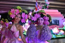 Khán giả mê mẩn với Lễ hội Carnival đường phố DIFF 2019