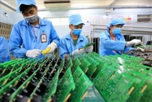 'Sức khoẻ' ngành sản xuất lao dốc trong mùa dịch Covid-19