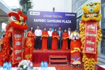 Đến Samsung Plaza Cầu Giấy trải nghiệm đầy đủ các dòng sản phẩm mới và cao cấp nhất của Samsung
