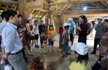 Ứng dụng công nghệ trong quản lý hướng dẫn viên du lịch