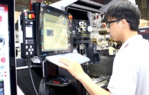 Tăng tốc sau đại dịch, kênh bán hàng online tính đường dài