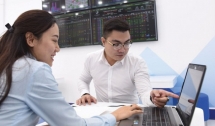 Dòng tiền mới thị trường : 'Cơn mưa rào giữa mùa hạ'
