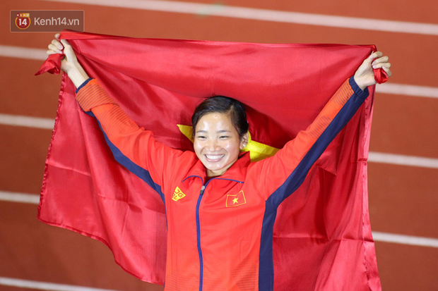 Top 10 khoảnh khắc ấn tượng nhất tại SEA Games 30 của Đo&amp;agrave;n thể thao Việt Nam - Ảnh 23.