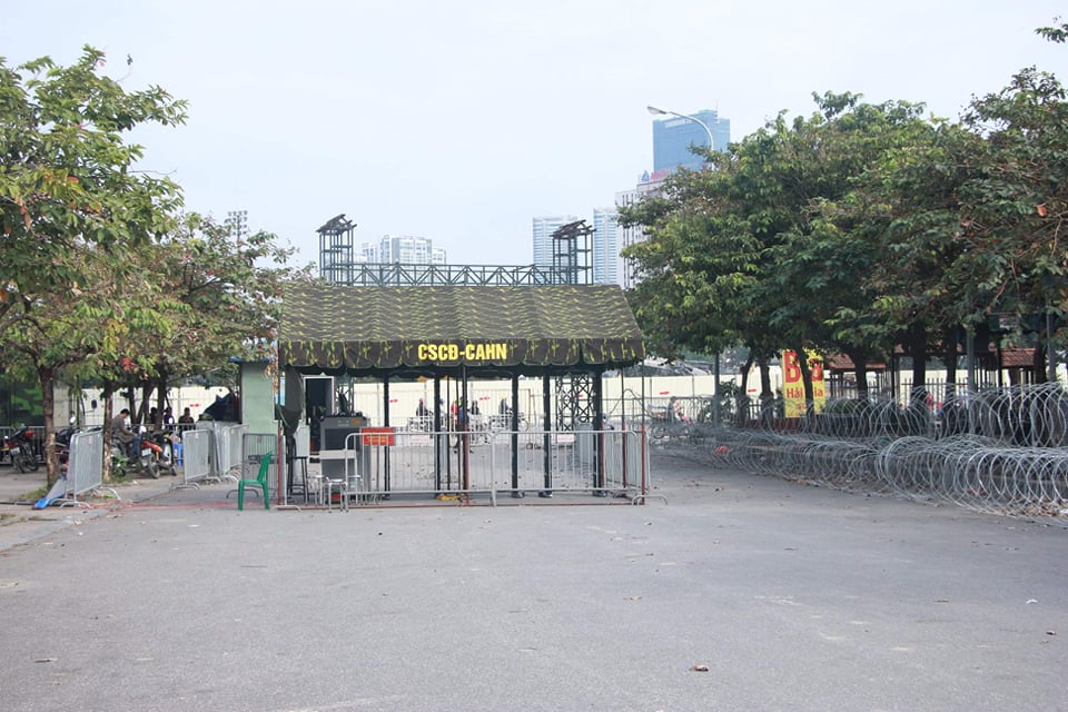 Thể thao - Trận Việt Nam &amp;ndash; Th&amp;aacute;i Lan: Thắt chặt an ninh s&amp;acirc;n Mỹ Đ&amp;igrave;nh trước giờ b&amp;oacute;ng lăn (H&amp;igrave;nh 6).