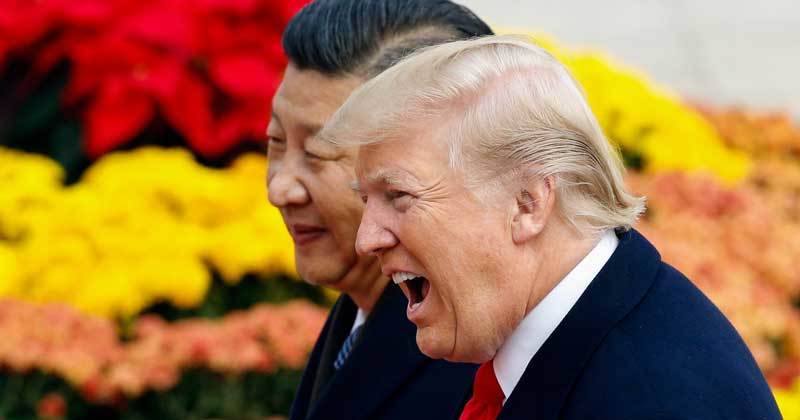 Trung Quốc l&amp;amp;ugrave;i bước, Donald Trump thế thượng phong, to&amp;amp;agrave;n cầu s&amp;amp;ocirc;i sục