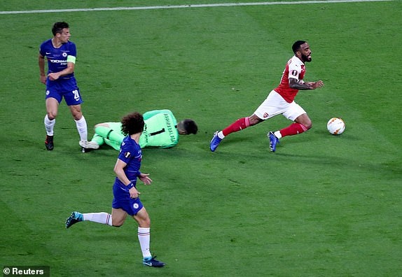 V&amp;ugrave;i dập Arsenal, Chelsea gi&amp;agrave;nh chức v&amp;ocirc; địch Europa League - 12