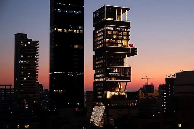 H&amp;agrave;nh tr&amp;igrave;nh tới đỉnh cao của tỷ ph&amp;uacute; gi&amp;agrave;u nhất ch&amp;acirc;u &amp;Aacute; Mukesh Ambani - Ảnh 3.