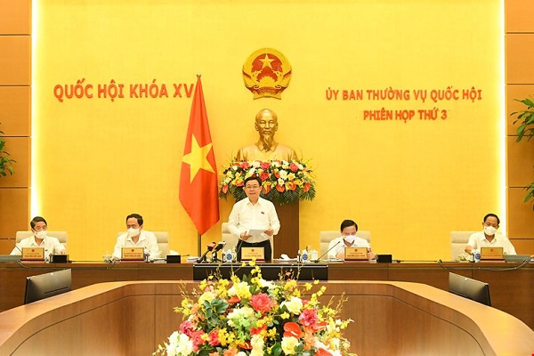 Ủy ban Thường vụ Quốc hội vẫn chưa ban h&amp;agrave;nh Nghị quyết về một số giải ph&amp;aacute;p về miễn, giảm thuế nhằm hỗ trợ doanh nghiệp, người d&amp;acirc;n chịu t&amp;aacute;c động của dịch COVID-19