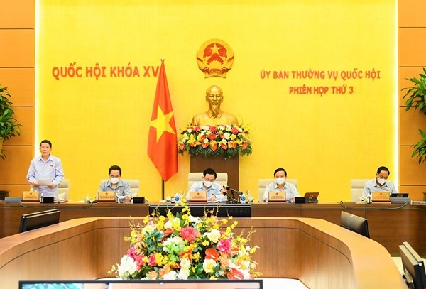 Ph&amp;oacute; Chủ tịch Quốc hội Nguyễn Đức Hải lưu &amp;yacute; ch&amp;iacute;nh s&amp;aacute;ch hỗ trợ về l&amp;atilde;i suất t&amp;iacute;n dụng cho doanh nghiệp bị ảnh hưởng cả ở hai k&amp;ecirc;nh hỗ trợ l&amp;atilde;i suất của hệ thống ng&amp;acirc;n h&amp;agrave;ng v&amp;agrave; k&amp;ecirc;nh hỗ trợ từ ng&amp;acirc;n s&amp;aacute;ch nh&amp;agrave; nước, t&amp;agrave;i kh&amp;oacute;a