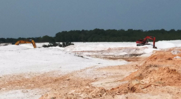 Sau sai phạm, mỏ cát trắng của Công ty Cổ phần Khoáng sản và Đầu tư Khánh Hòa bị yêu cầu đóng cửa