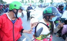 Không cách ly tập trung người về từ các tỉnh, thành phía Nam đã tiêm đủ 2 mũi vắc xin